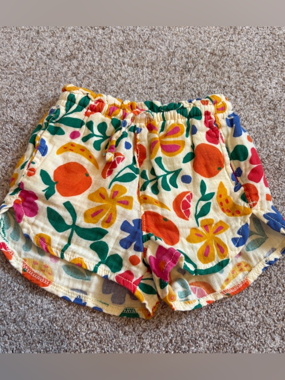 Old Navy Baby Kids Cotton Shorts Colourful Fruits Flowers Size 18-24m